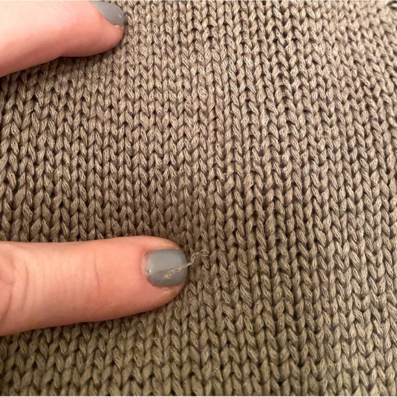 Sweater - Picture 6 of 6